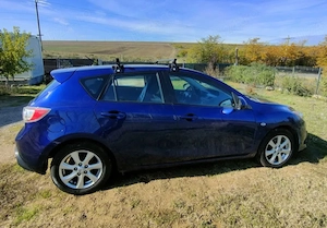 Vând Mazda 3 1.6 Diesel, an 2011, stare bună, ITP valabil - imagine 2