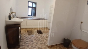 Vilă individuală | Ultracentral | 270 mp utili | Ideal locuință sau business - imagine 11