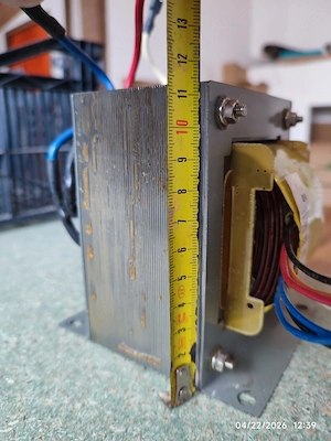 transformator 15V- 0-15V greutate5352g, minim 400W mai bun deca toroidalele pentru audio..