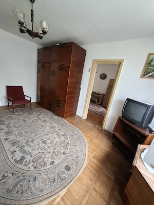 Vând apartament cu 2 camere în bloc de 4etaje  zona bună govandari  - imagine 6