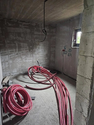 Casă de vânzare la intrarea în Pașcani   75.000   - imagine 12