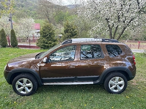 Dacia Duster Prestige 4x4 2015 - imagine 4