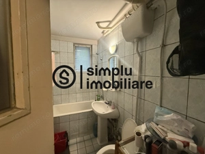 3 camere semidecomandate, parter/4 - 92 000 Euro - imagine 8