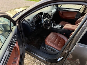 Volkswagen Touareg 3.0 262cp 2016