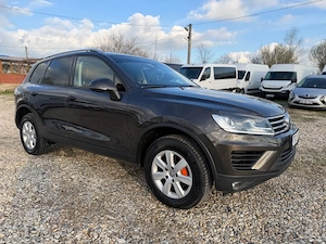 Volkswagen Touareg 3.0 262cp 2016 - imagine 5