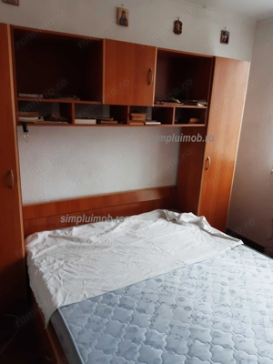 Metrou 1 Decembrie 3 Camere