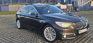 BMW Seria 5 Gran Turismo 520d (Distribuție nouă)