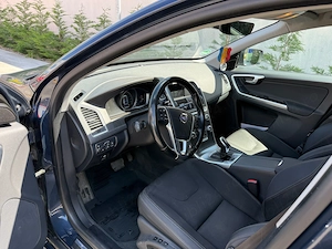 Volvo XC60 D4 181CP Pachet Momentum  - imagine 5