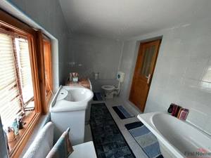 Casa de vanzare in Odobesti - imagine 17