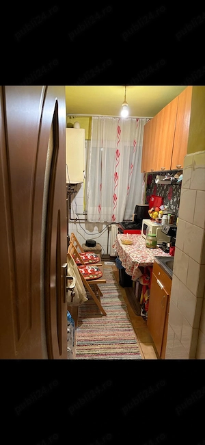 Vând apartament 2 camere et 1 din 4  - imagine 2