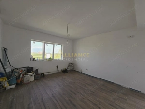 Casa parter- pod mansardat- 360mp teren- placa de beton - imagine 2