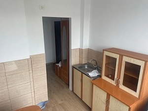 vand apartament
