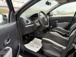 Renault clio 1,2 benzină euro 5 import Germania  - imagine 7