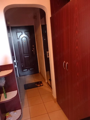 Închiriez apartament cu 2 camere și dependințe, de comodat, complet utilat, în zona Rogerius. - imagine 8