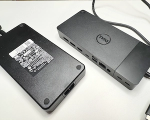 Docking Station Dell WD22TB4 - Thunderbolt 4 - adaptor 240W