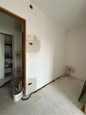 Echipă de Electricieni Autorizați   Intervenții Rapide 24 24 