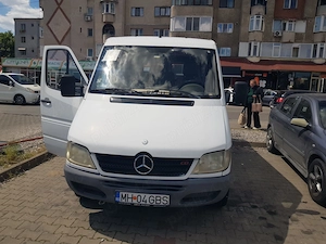 Microbuz Mercedes Sprinter, 9 locuri - imagine 2