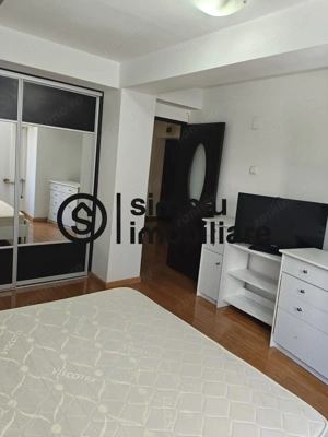 2 decomandate, etaj 1, bloc nou, centrala termica - 490 Euro