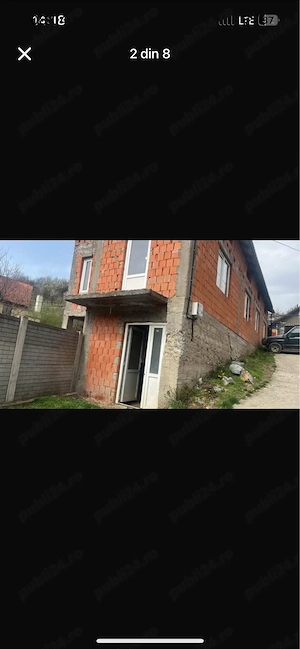 Casă de vânzare în zona lacul mic la strada principală,2 intrări curte foarte mare  - imagine 5