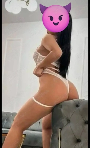 Sexy minionă  - imagine 3