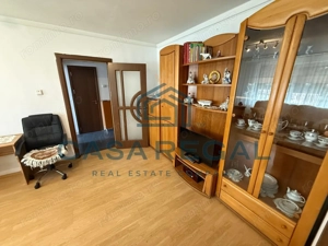 Închiriere apartament 2 camere Oradea | Central | Lift renovat | Balcon generos - imagine 7