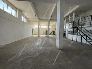 Hala 300 mp | Birouri + Vestiar | Acces auto | 3 intrari | Zona Lipovei - imagine 3