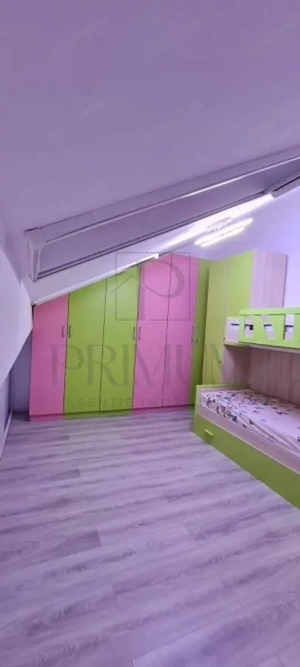 GIROC - 3 CAMERE - 2 NIVELE - 2 BAI - INCALZIRE PARDOSEALA - CLIMA - 2 LOC PARCARE - imagine 10