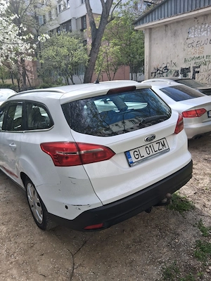 Vand autoturism marca FORD FOCUS - imagine 4