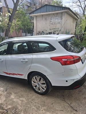 Vand autoturism marca FORD FOCUS - imagine 5