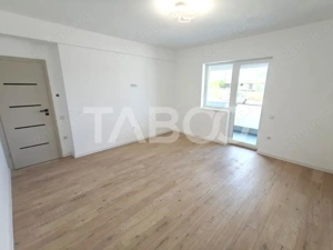 Apartament decomandat - la cheie - 2 camere balcon si loc de parcare - imagine 6