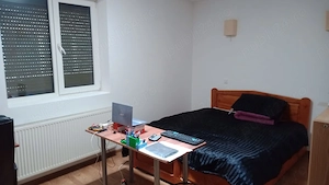 Apartament mare in vila cu curte - imagine 2