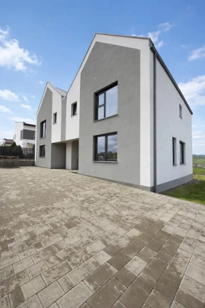 0% Comision ! Duplex de vanzare, expunere sudica , Borhanci  - imagine 2