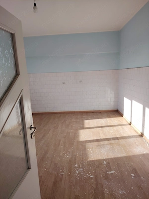 Clădire de vânzare, parter plus etaj, 300 mp, strada Depozitelor nr. 8 - imagine 3