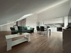 Apartament cu 2 camere, 75 mp, parcare, zona Porii