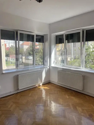 Apartament 2 camere semidecomandat, cu gradina la casa langa Hotel Napoca