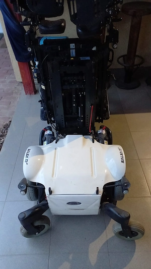 Căruț scaun perssoane cu handicap