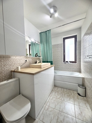 Decomandat, Etaj intermediar, Lift - imagine 5