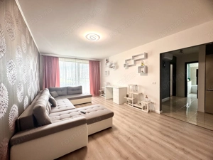 Decomandat, Etaj intermediar, Lift - imagine 15