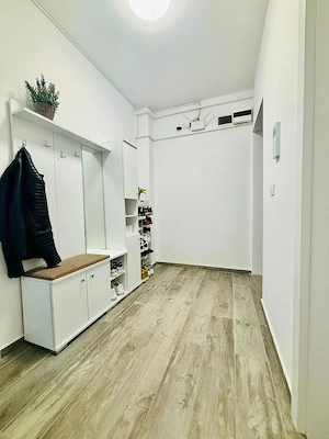 Braytim. La asfalt. Curte proprie. Mobilat si utilat.  - imagine 10