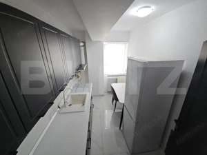 Apartament 3 camere, Valea Adâncă – etaj 2, 2 balcoane, parcare + boxă