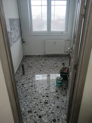 Vînd apart.2camere cf.1Berceni - imagine 3
