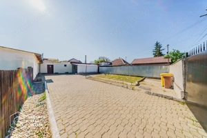 Casă 3 camere, teren 416 mp, Gradiște