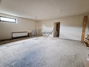 Casa exclusivista cu terasa si vedere panoramica - imagine 13