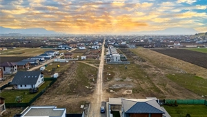 Teren intravilan | utilitati | Sanpetru | 500 mp - imagine 2