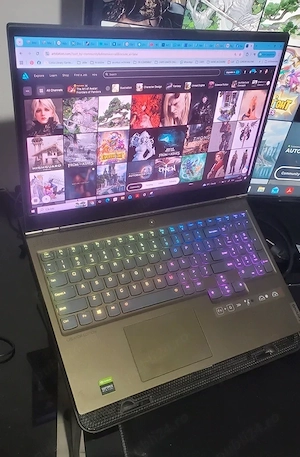 Laptop Gaming Lenovo Legion C7 15IMH05 cu procesor Intel Core i7-10750H