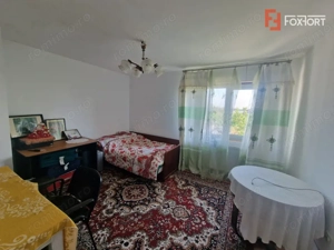 Casa individuala de vanzare cu 7 camere - Recas - imagine 7