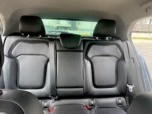 Renault Megane 4 BOSE Edition 1.3 TCE , 76000 km Trapa Navi mare GPL  Impecabil - imagine 9