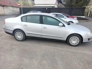 Vand Volkswagen Passat 1.9 TDI 2008 - imagine 4