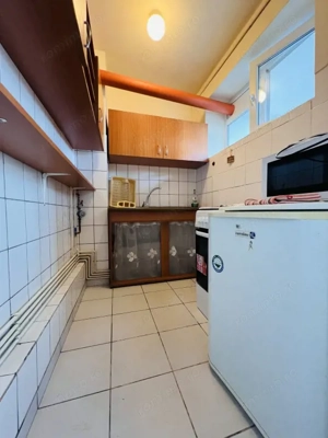 Garsonieră decomandată cu centrala proprie si AC- Zona Carol  - imagine 5