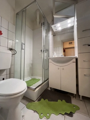 Garsonieră decomandată cu centrala proprie si AC- Zona Carol  - imagine 8